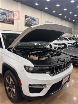 جيب جراند شيروكي